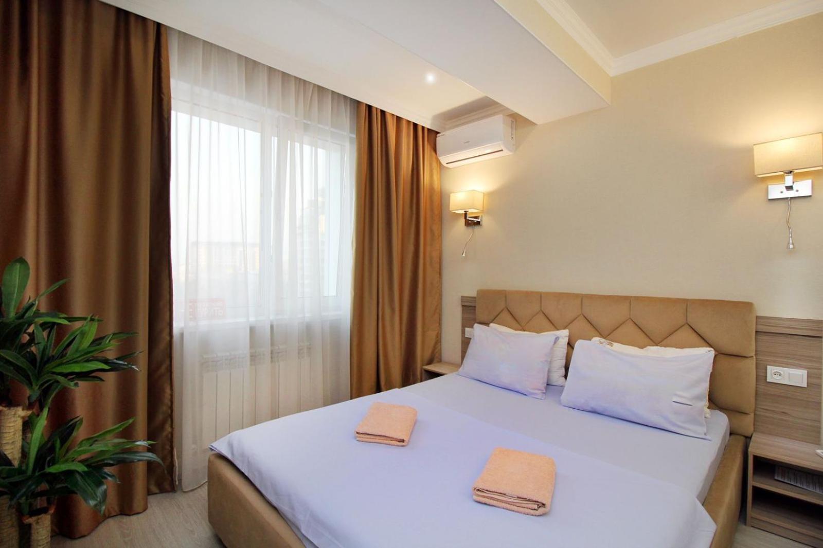 Apartment жк молодежный Almaty